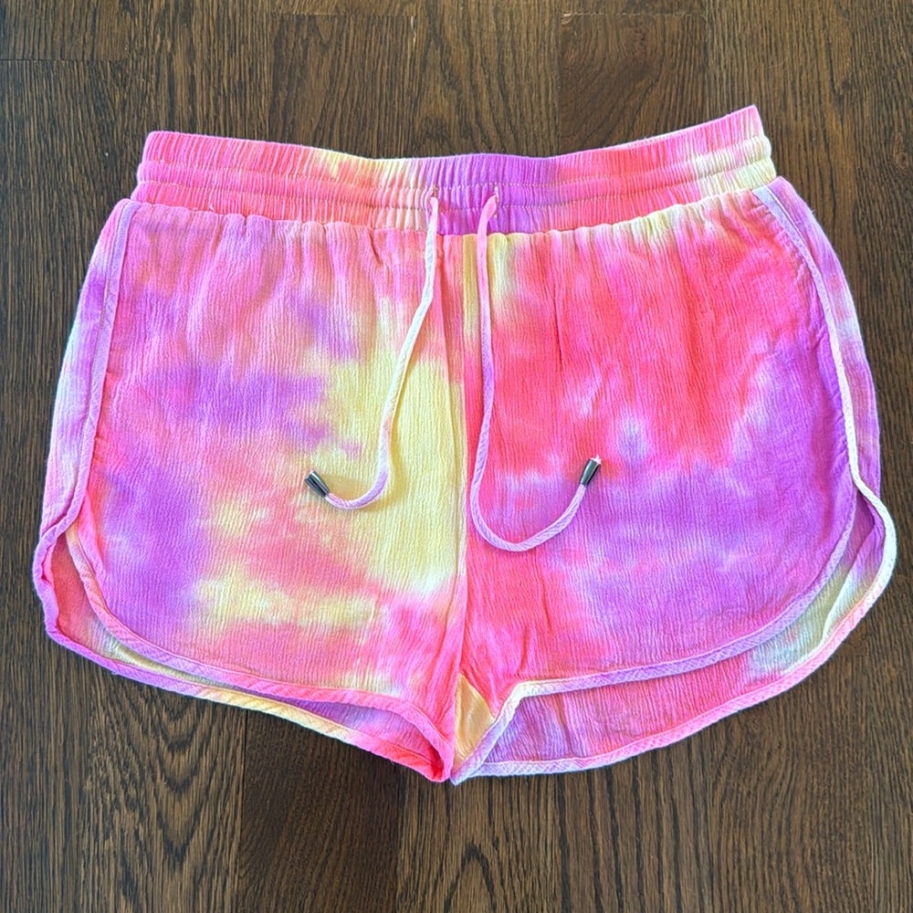 Tie-dye shorts by Karlie